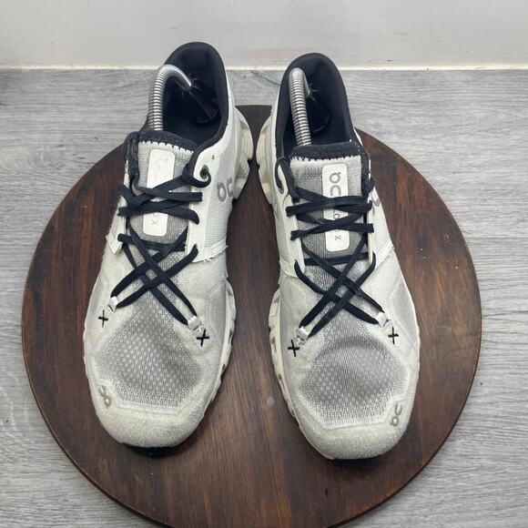On Cloud X 3 Shoes Mens Size 8 White Black Running Athletic Sneakers 60.98706 main image 10